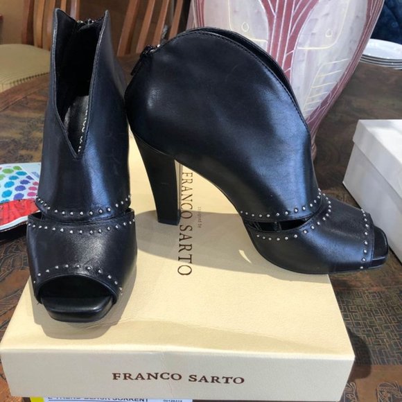 Franco Sarto Shoes - Picture 1 of 3